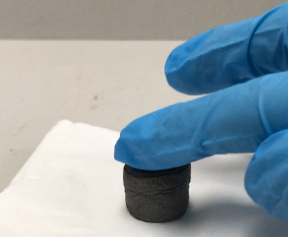 Ferric oxide or cobalt ferrite loaded MXene aerogel