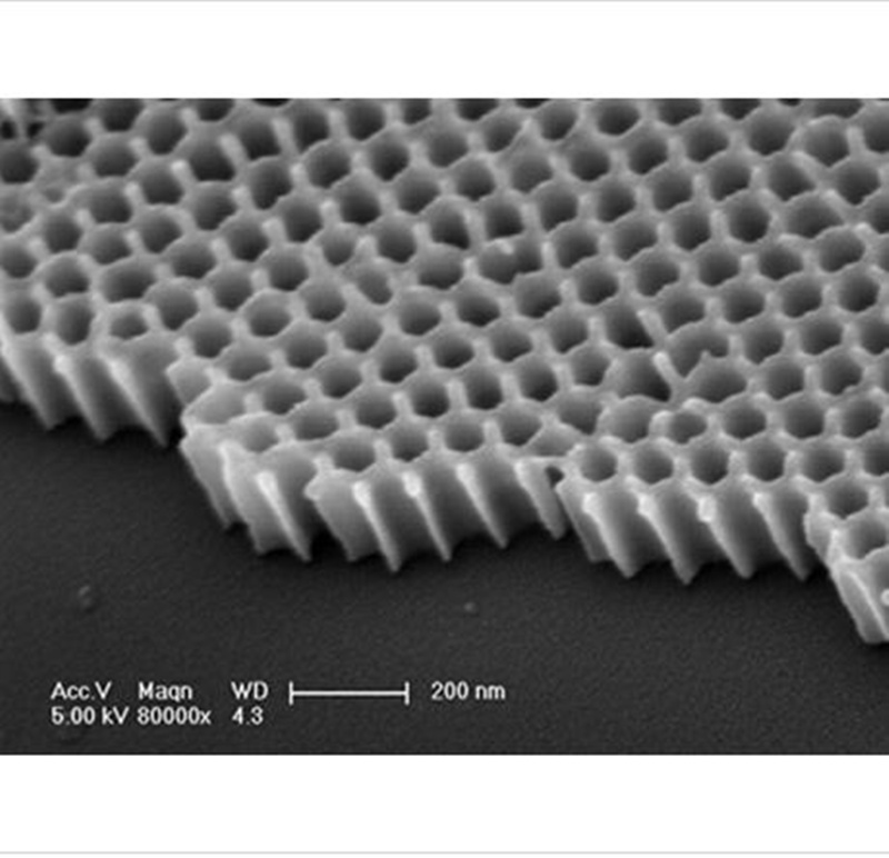 תAAOĤ ׾30 nm 200 nm